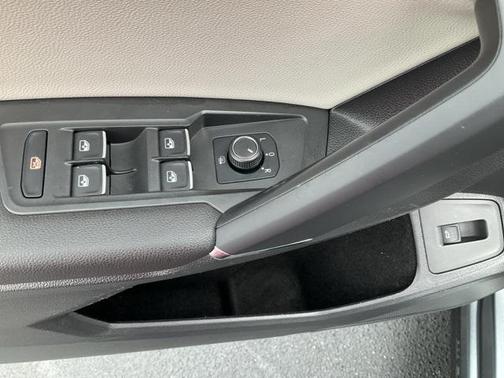 2018 Volkswagen Tiguan 2.0T SEL