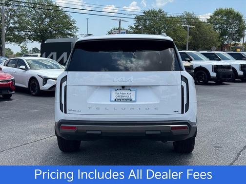 Glacial White Pearl 2027 Kia Telluride S