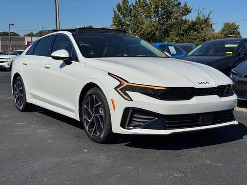 2026 Kia K5 EX
