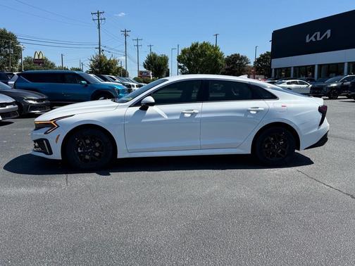 2026 Kia K5 LXS