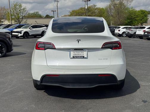 2021 Tesla Model Y Long Range Dual Motor All-Wheel Drive