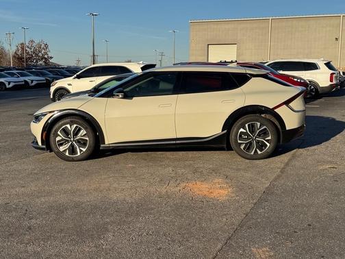 2023 Kia EV6 Wind