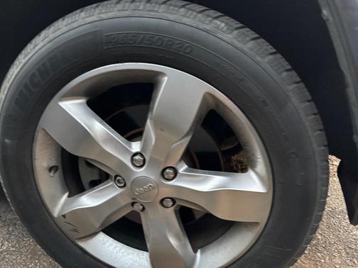 2012 Jeep Grand Cherokee Overland