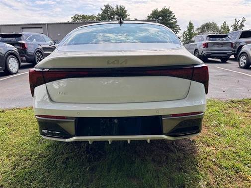 2026 Kia K5 EX