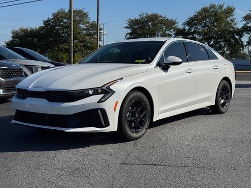 2026 Kia K5 LXS