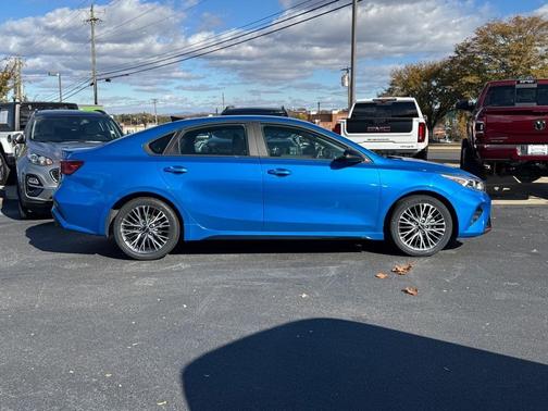 2022 Kia Forte GT-Line