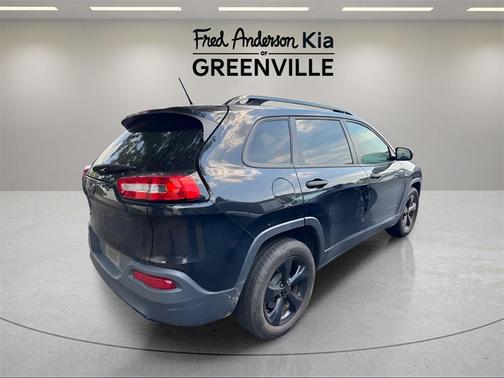 2017 Jeep Cherokee Sport