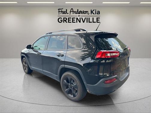 2017 Jeep Cherokee Sport