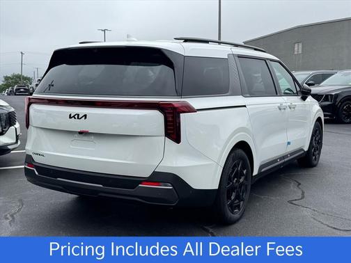 Snow 2026 Kia Carnival SX Prestige