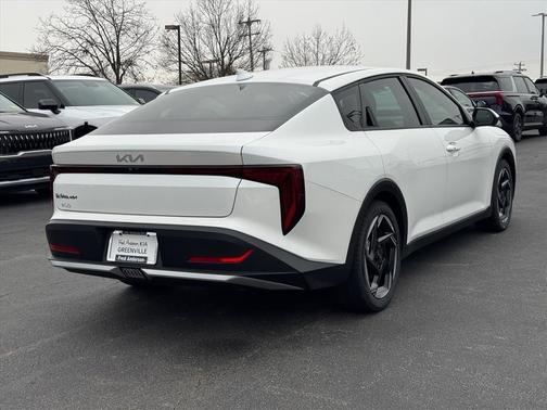 Snow White Pearl 2026 Kia K4 EX