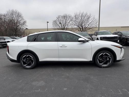 Snow White Pearl 2026 Kia K4 EX