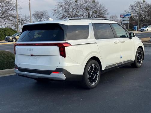 2026 Kia Carnival EX
