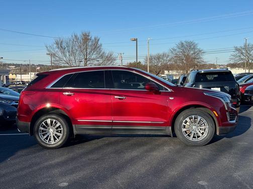 2017 Cadillac XT5 Luxury