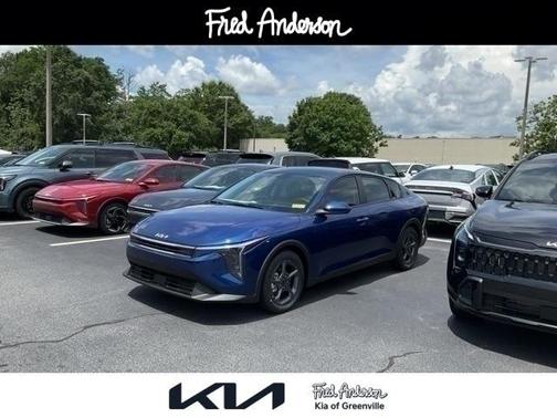 2025 Kia K4 LXS