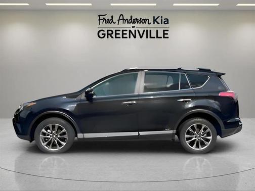 2017 Toyota RAV4 Hybrid SE