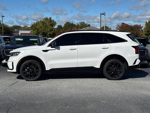 2023 Kia Sorento SX