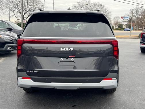 2026 Kia Carnival EX