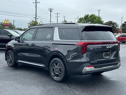 2026 Kia Carnival SX