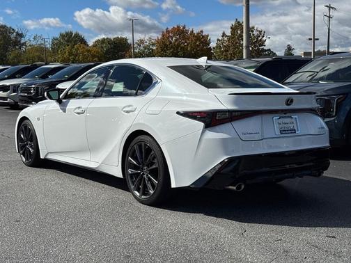 2022 Lexus IS 350 Base