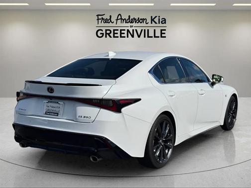 2022 Lexus IS 350 Base