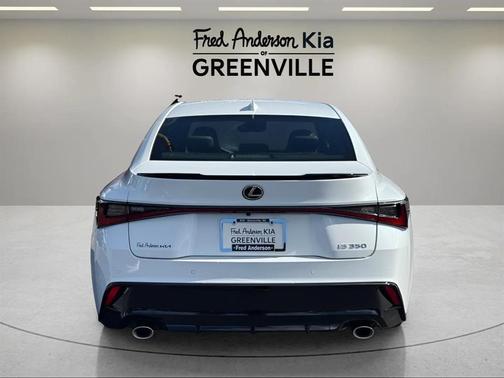 2022 Lexus IS 350 Base