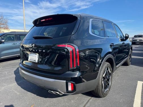 2025 Kia Telluride EX