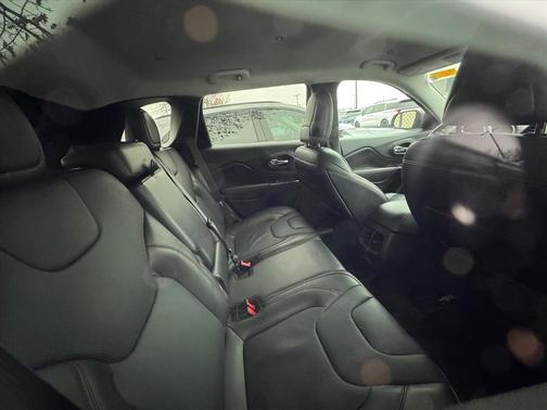 2020 Jeep Cherokee Trailhawk Elite