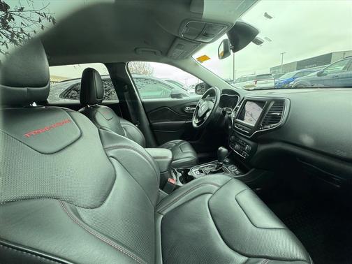 2020 Jeep Cherokee Trailhawk Elite