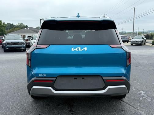 2026 Kia EV9 Wind