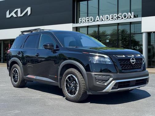 2024 Nissan Pathfinder Rock Creek 4WD