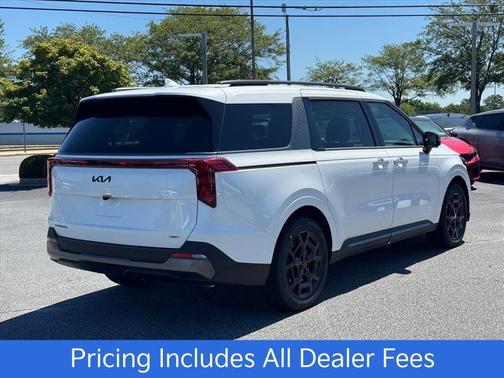 Snow White Pearl 2026 Kia Carnival Hybrid SX