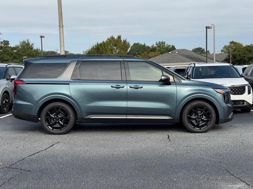 2026 Kia Carnival SX