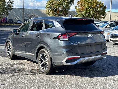 2024 Kia Sportage EX