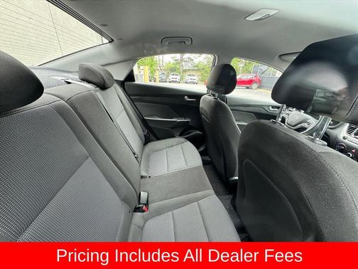Absolute Black Pearl 2019 Hyundai Accent SE