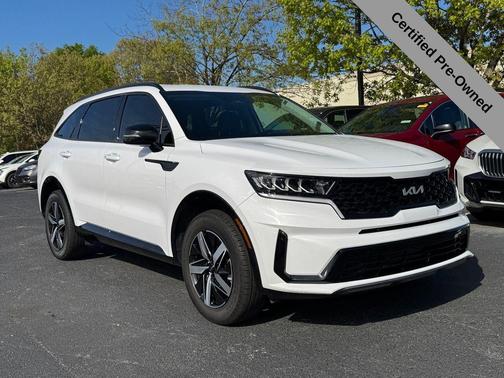 Glacial White Pearl 2023 Kia Sorento S