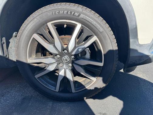 2019 Honda Pilot Touring 8-Passenger