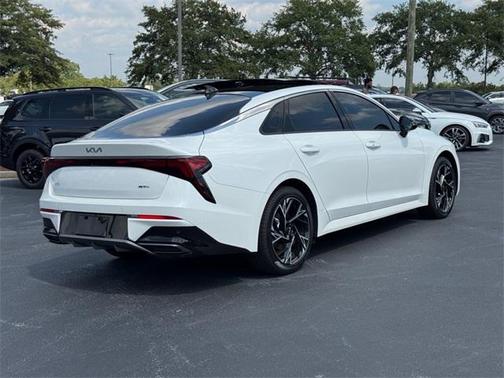 2025 Kia K5 GT-Line