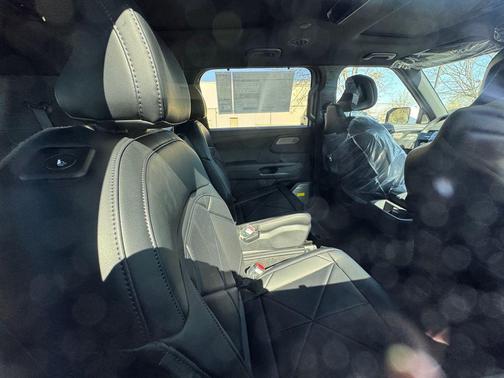 2027 Kia Telluride Hybrid SX