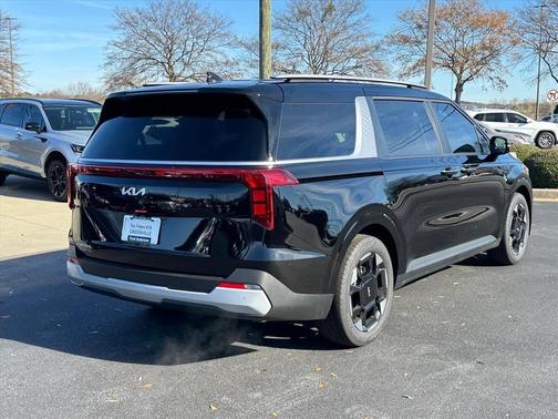 2026 Kia Carnival EX