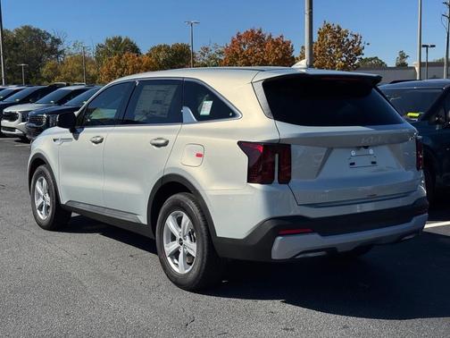 2026 Kia Sorento LX