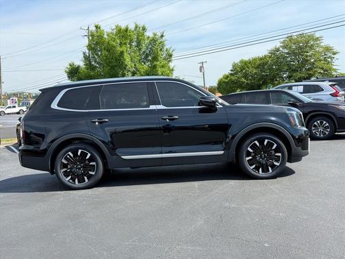 Ebony Black 2024 Kia Telluride SX