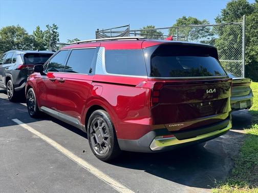 Flare Red 2026 Kia Carnival SX