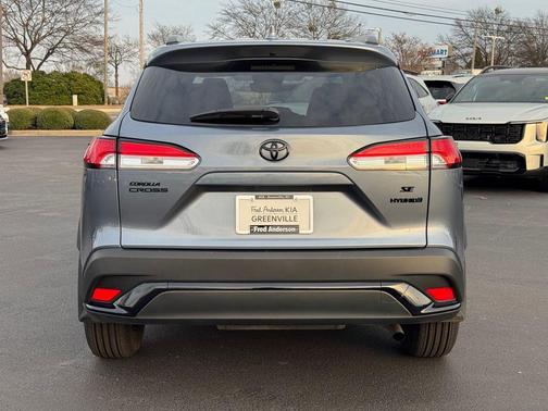 2024 Toyota Corolla Hybrid SE