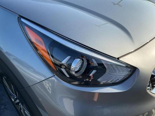 2022 Kia Niro LXS