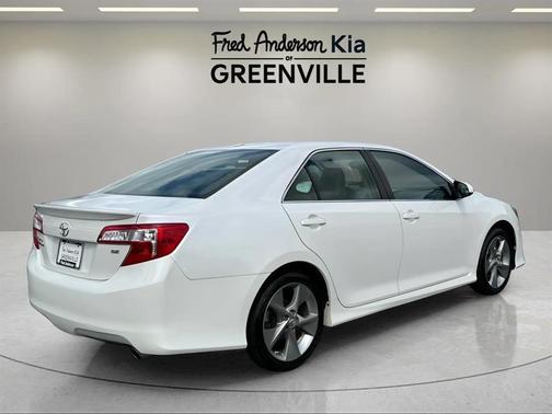2012 Toyota Camry SE Limited Edition