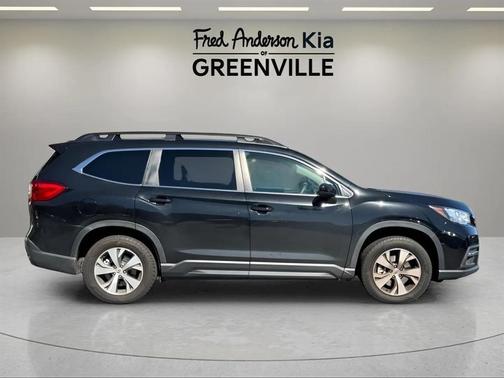 2022 Subaru Ascent Premium 8-Passenger