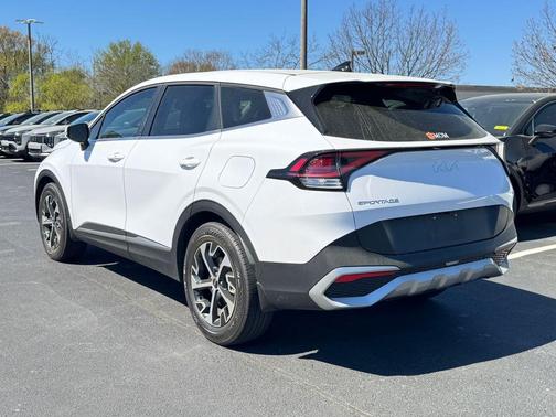 2024 Kia Sportage EX