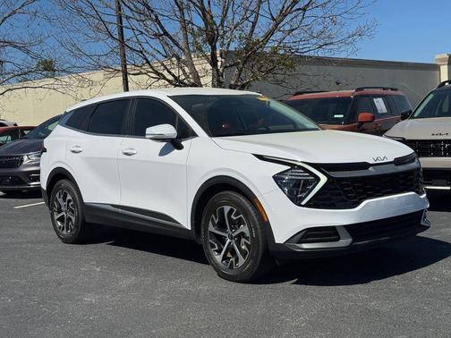 2024 Kia Sportage EX