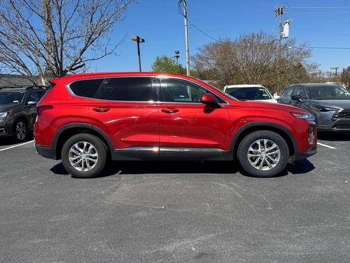 2019 Hyundai SANTA FE SEL 2.4