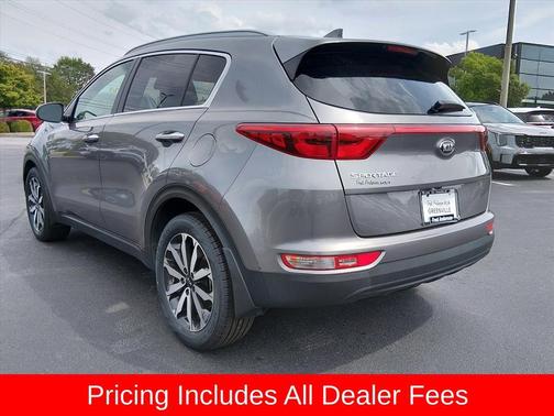 Mineral Silver 2017 Kia Sportage EX